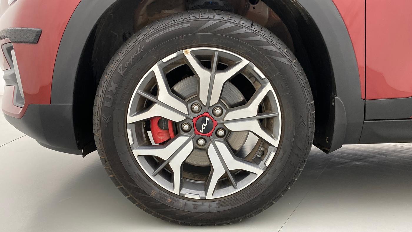 2022 KIA SELTOS GTX PLUS 1.4G DCT DUAL TONE, Petrol, Automatic, 1,200 km, Left Front Wheel