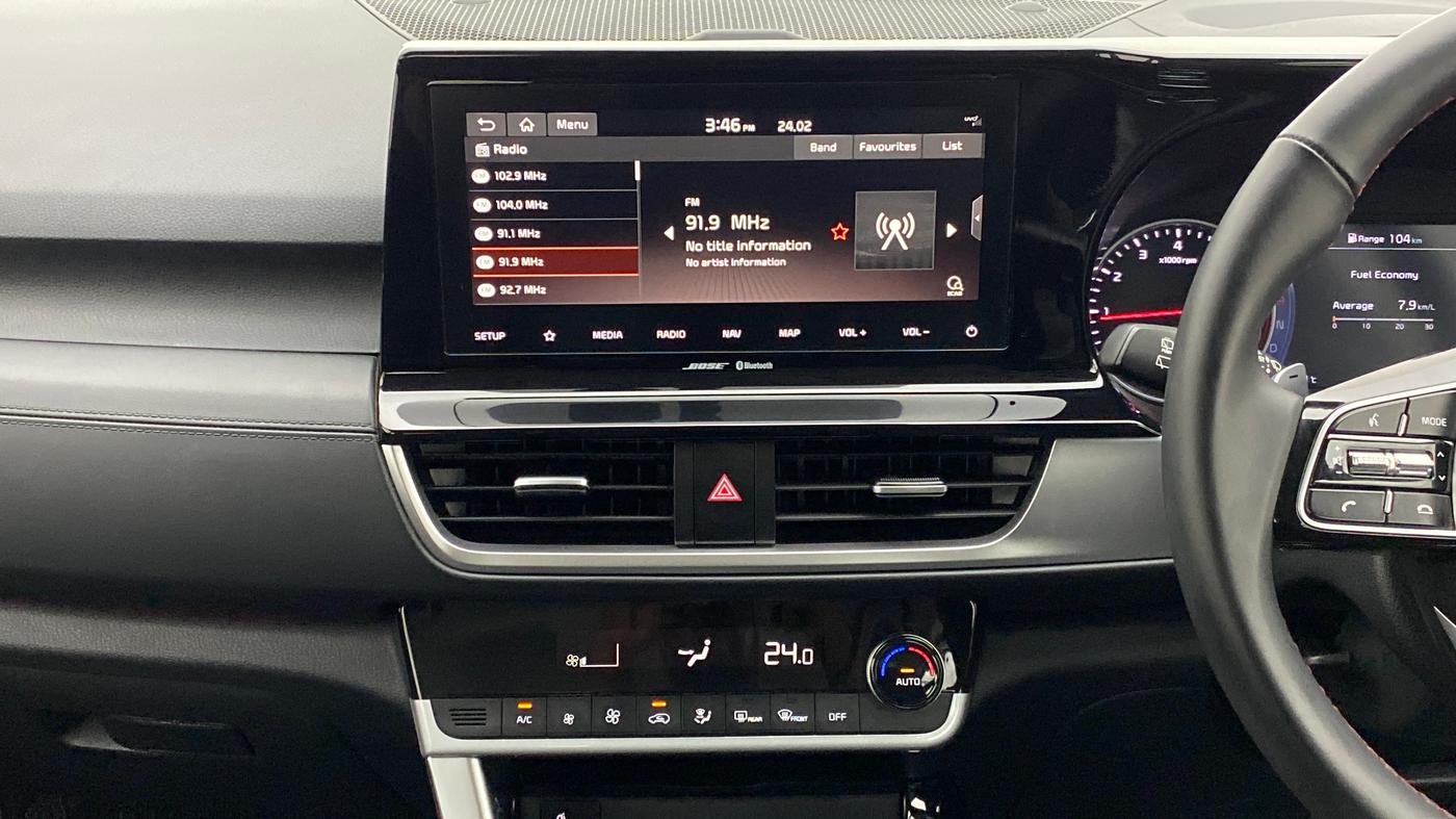 2022 KIA SELTOS GTX PLUS 1.4G DCT DUAL TONE, Petrol, Automatic, 1,200 km, Air Conditioner