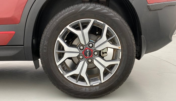 2022 KIA SELTOS GTX PLUS 1.4G DCT DUAL TONE, Petrol, Automatic, 1,200 km, Left Rear Wheel