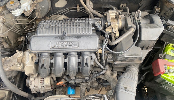 2018 Honda Amaze 1.2L I-VTEC V CVT, Petrol, Automatic, 1,14,082 km, Engine View