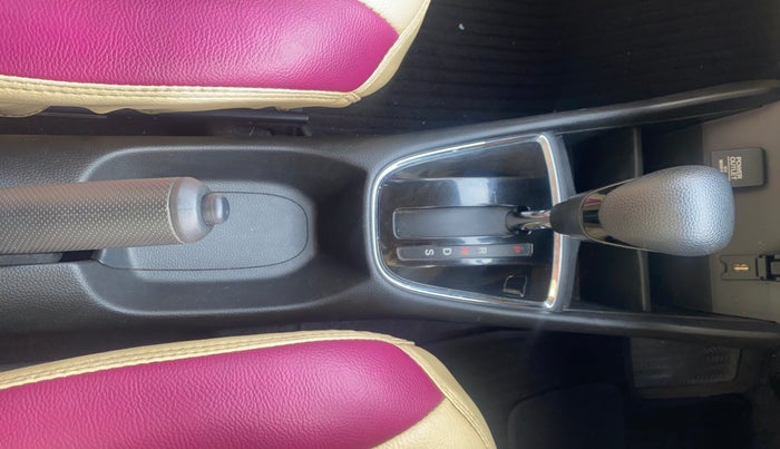 2018 Honda Amaze 1.2L I-VTEC V CVT, Petrol, Automatic, 1,14,082 km, Gear Lever