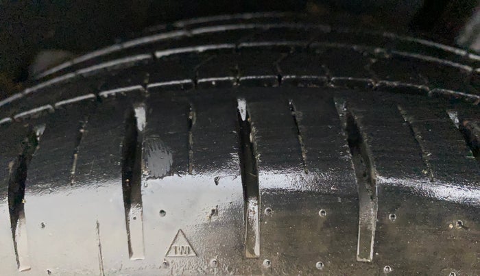 2019 Maruti Baleno ZETA PETROL 1.2, Petrol, Manual, 15,583 km, Left Rear Tyre Tread