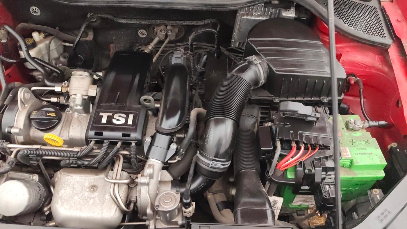 2017 Volkswagen Polo GT TSI AT, Petrol, Automatic, 59,824 km, Engine View - Left