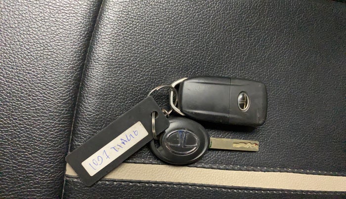 2019 Tata Tiago XZA PETROL, Petrol, Automatic, 39,900 km, Key Close Up