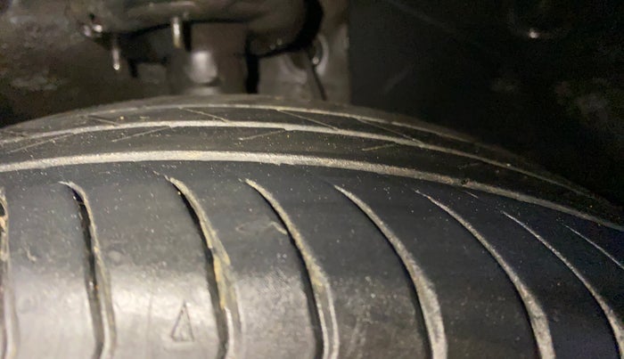 2021 KIA SONET HTX PLUS 1.5, Diesel, Manual, 97,057 km, Right Front Tyre Tread