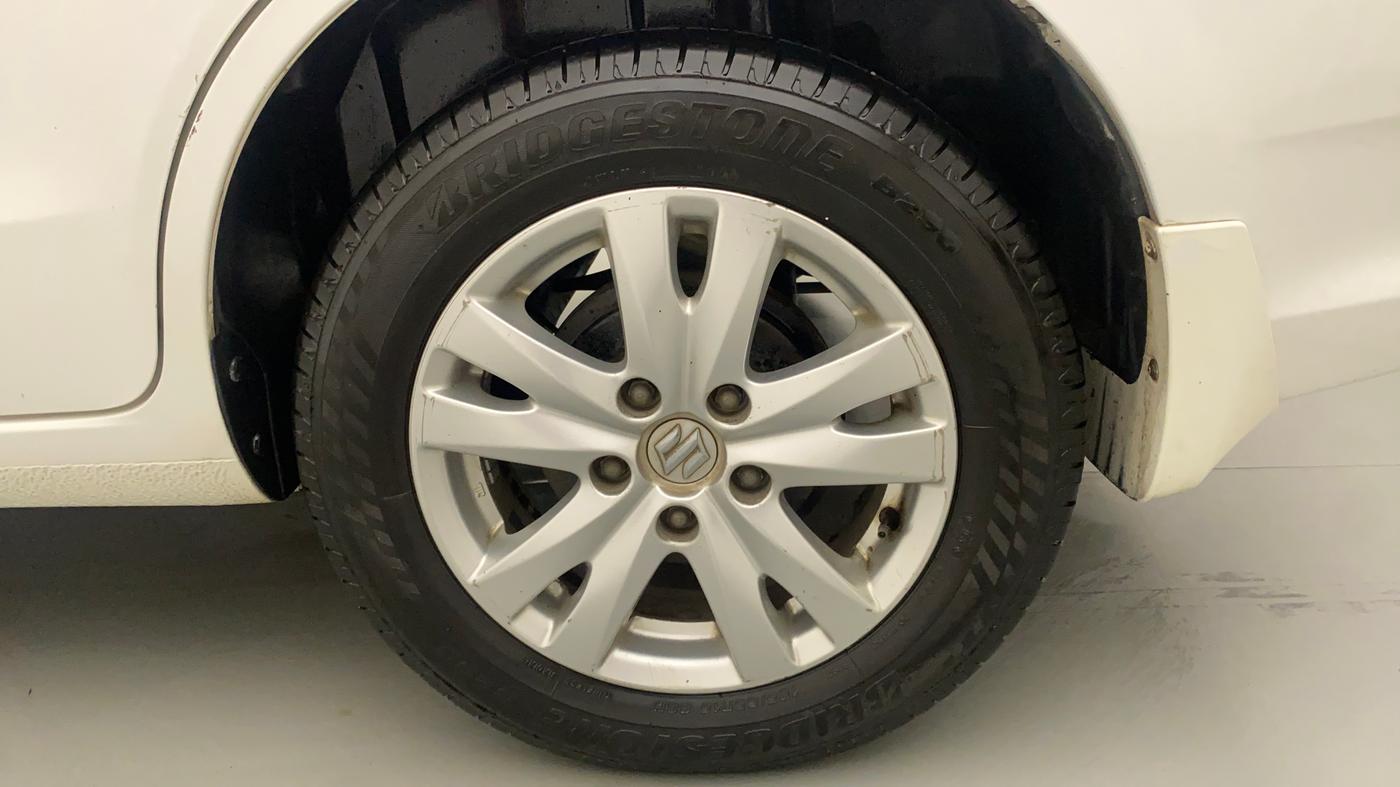 2017 Maruti Ertiga ZDI + SHVS, Diesel, Manual, 94,570 km, Left Rear Wheel