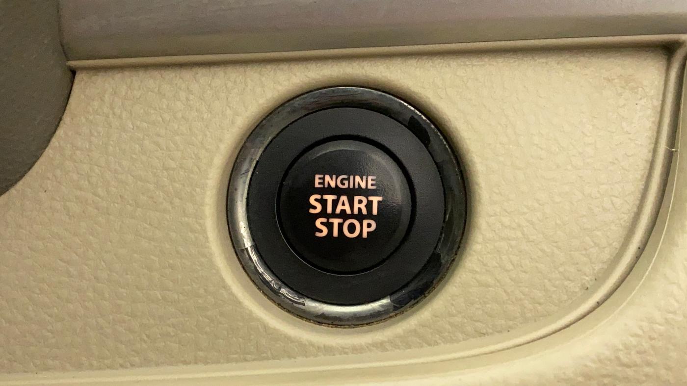 2017 Maruti Ertiga ZDI + SHVS, Diesel, Manual, 94,570 km, Keyless Start/ Stop Button