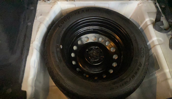 2021 Tata NEXON XZ PLUS DIESEL SUNROOF, Diesel, Manual, 1,02,270 km, Spare Tyre