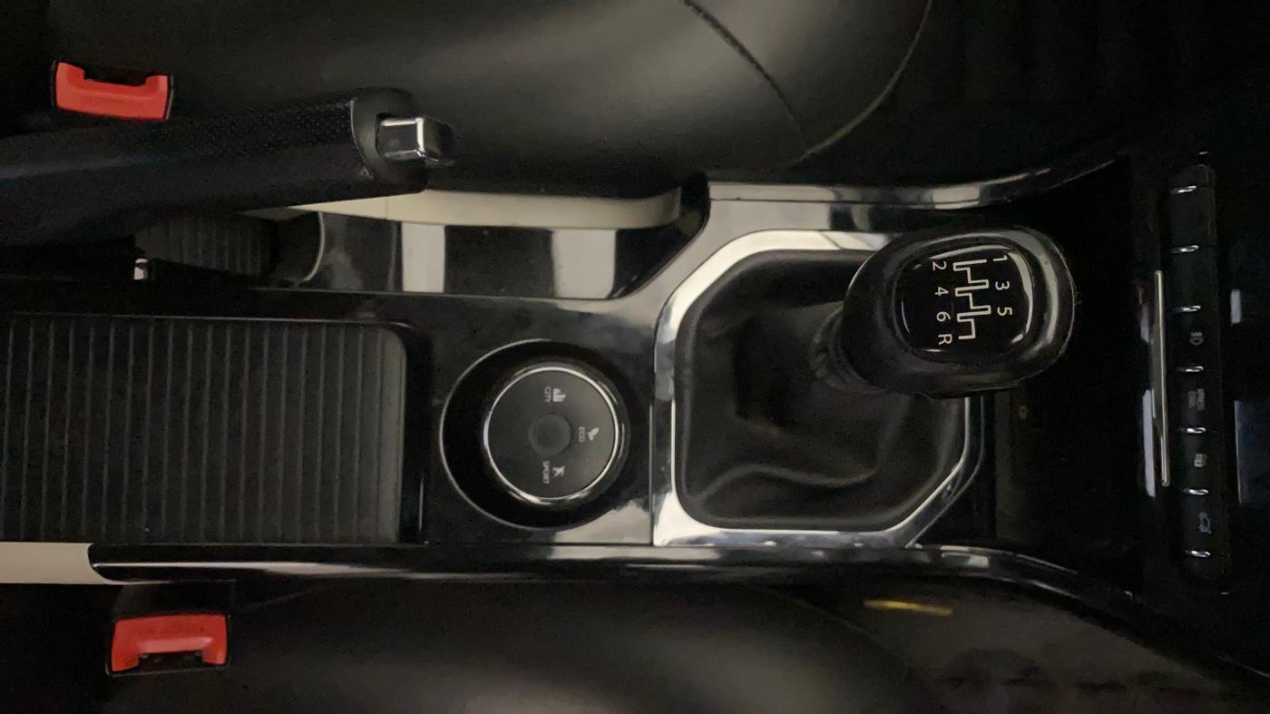 2021 Tata NEXON XZ PLUS DIESEL SUNROOF, Diesel, Manual, 1,02,332 km, Gear Lever