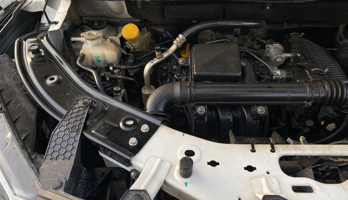 2023 Nissan MAGNITE XE, Petrol, Manual, 26,910 km, Engine View - Right