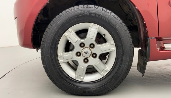 2011 Mahindra Xylo E8 ABS BS IV, Diesel, Manual, 71,459 km, Left Front Wheel