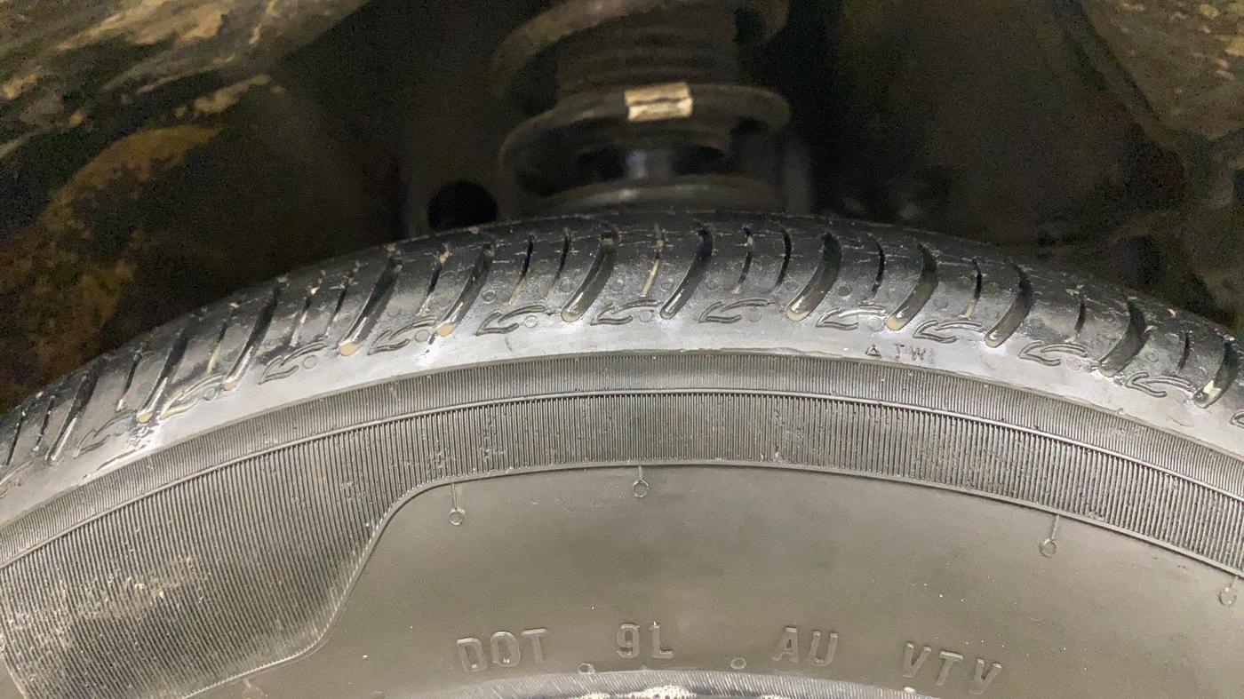 2021 Maruti S PRESSO VXI PLUS AMT, Petrol, Automatic, 48,989 km, Right Front Tyre Tread