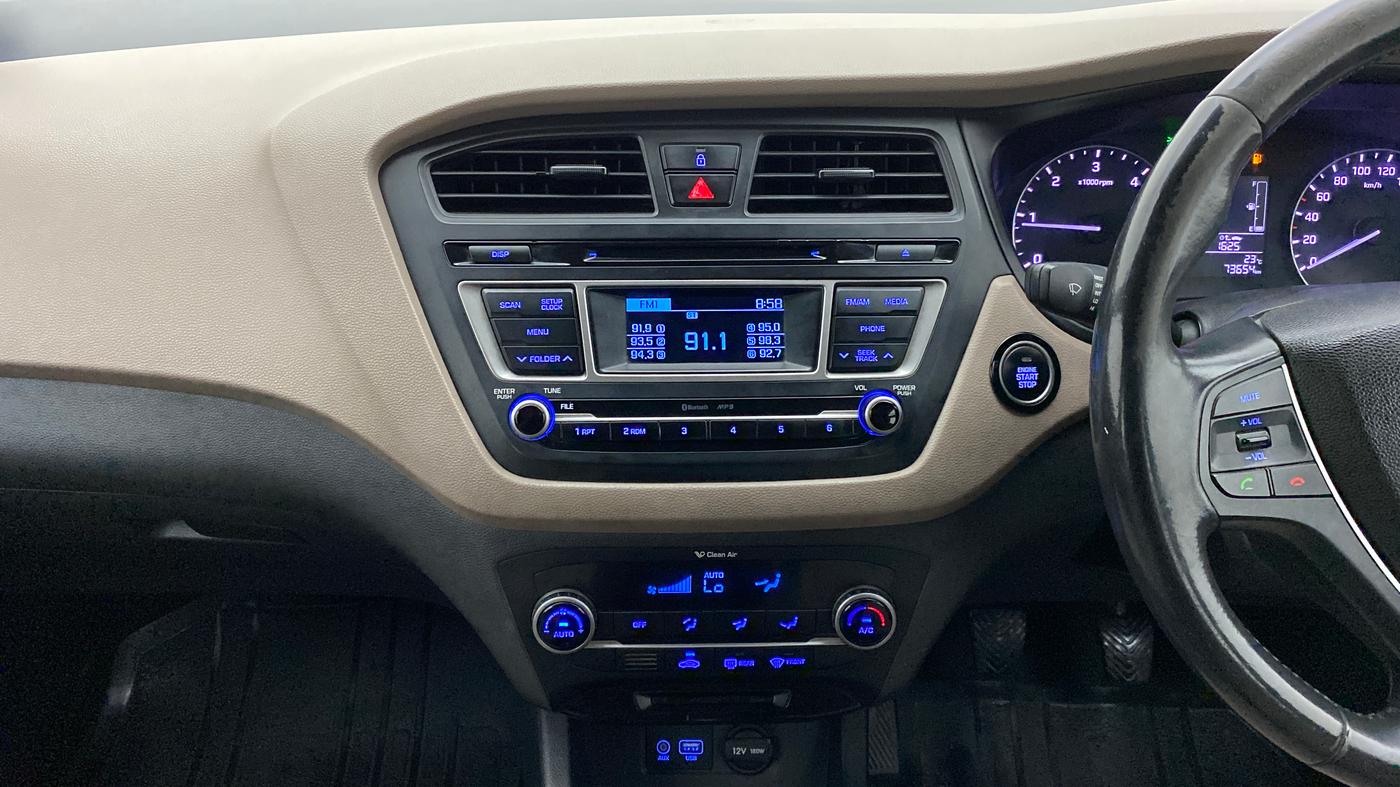 2014 Hyundai Elite i20 SPORTZ 1.4, Diesel, Manual, 73,693 km, Air Conditioner