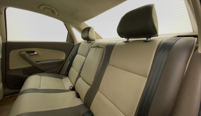 2012 Skoda Rapid 1.6 MPI AT AMBITION PLUS, Petrol, Automatic, 61,347 km, Right Side Rear Door Cabin
