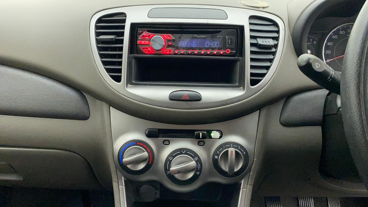 2012 Hyundai i10 MAGNA 1.2, Petrol, Manual, 54,346 km, Air Conditioner