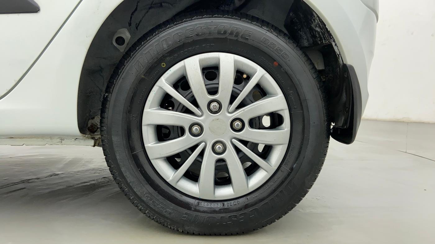 2012 Hyundai i10 MAGNA 1.2 KAPPA2, Petrol, Manual, 36,335 km, Left Rear Wheel