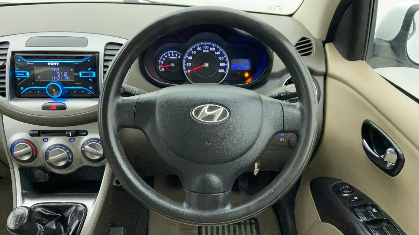 2012 Hyundai i10 MAGNA 1.2 KAPPA2, Petrol, Manual, 36,335 km, Steering Wheel Close Up