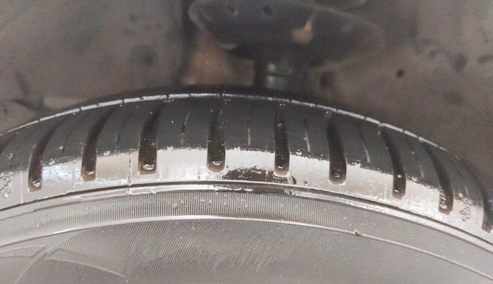 2021 Honda Jazz 1.2L I-VTEC ZX CVT, Petrol, Automatic, 11,450 km, Left Front Tyre Tread