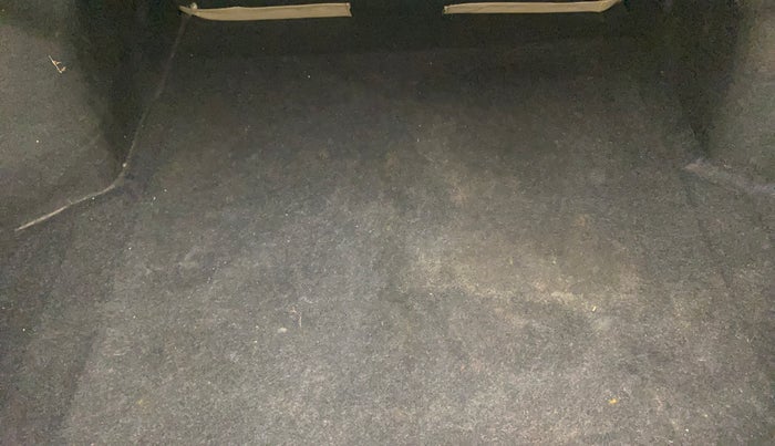 2016 Maruti Ciaz VXI+, Petrol, Manual, 1,34,667 km, Boot Inside