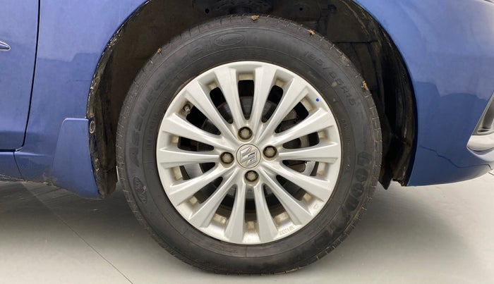 2019 Maruti Ciaz DELTA 1.5 SHVS MT PETROL, Petrol, Manual, 31,630 km, Right Front Wheel