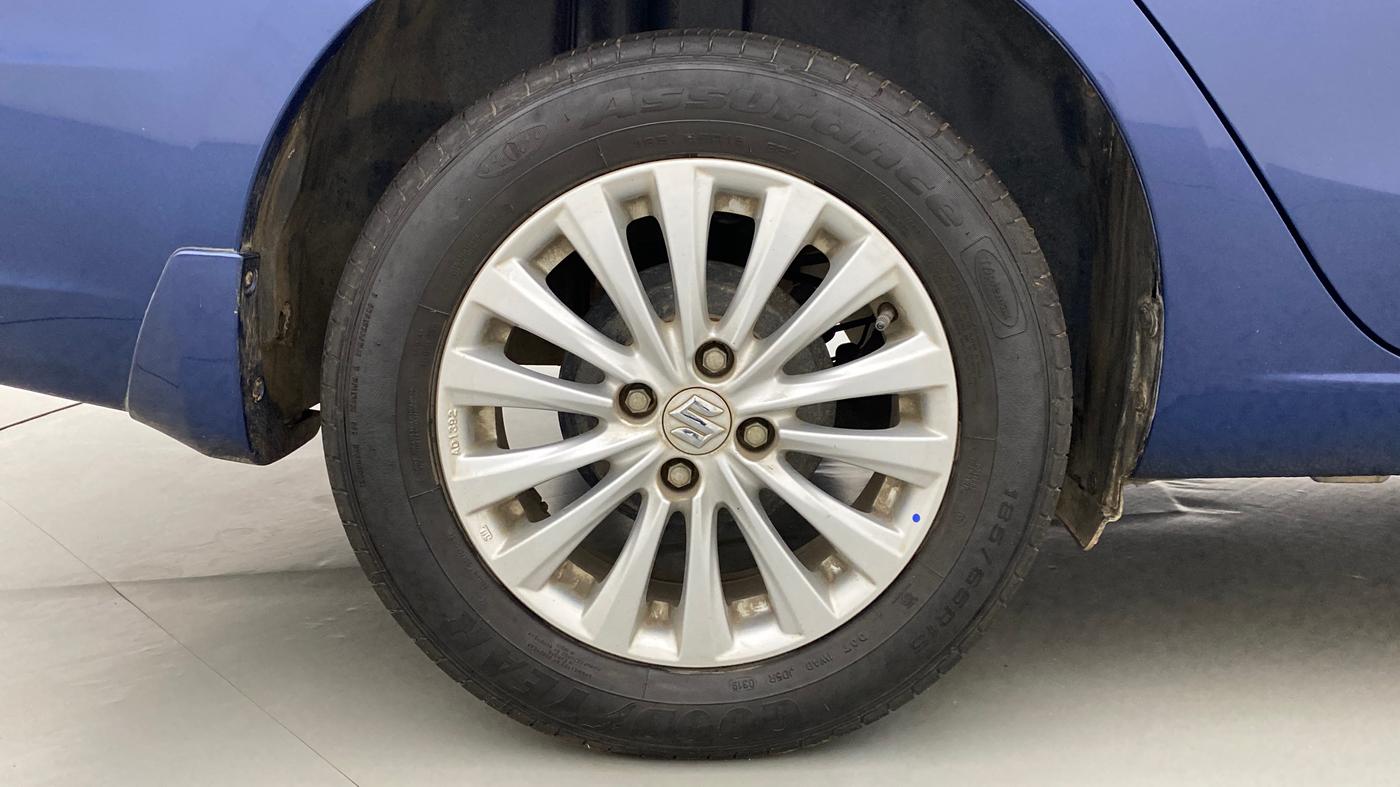 2019 Maruti Ciaz DELTA 1.5 SHVS MT PETROL, Petrol, Manual, 31,630 km, Right Rear Wheel