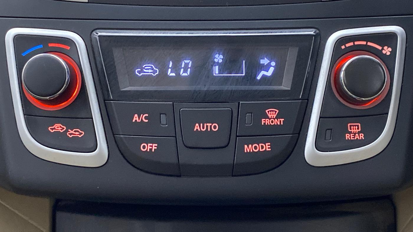 2019 Maruti Ciaz DELTA 1.5 SHVS MT PETROL, Petrol, Manual, 31,630 km, Automatic Climate Control
