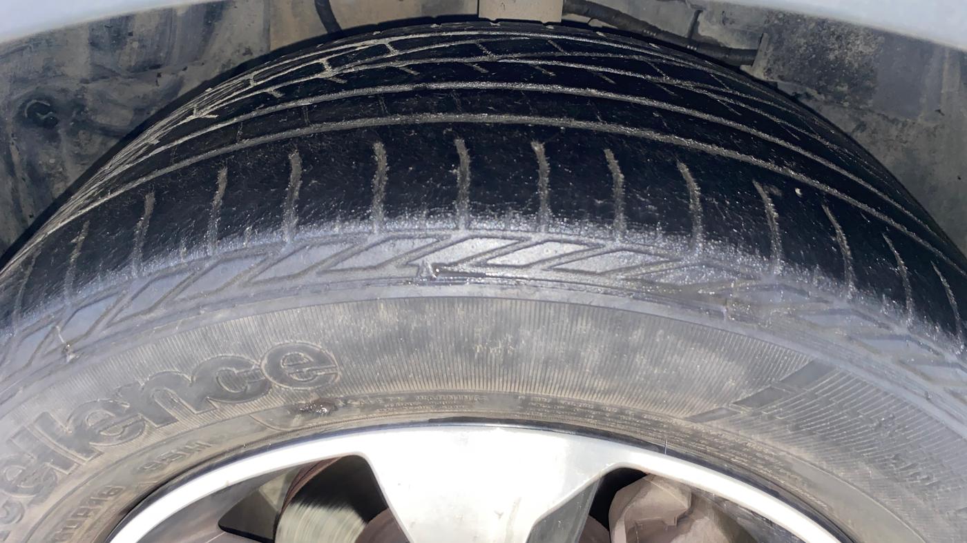 2019 Tata NEXON XZA PLUS PETROL, Petrol, Automatic, 56,674 km, Right Front Tyre Tread