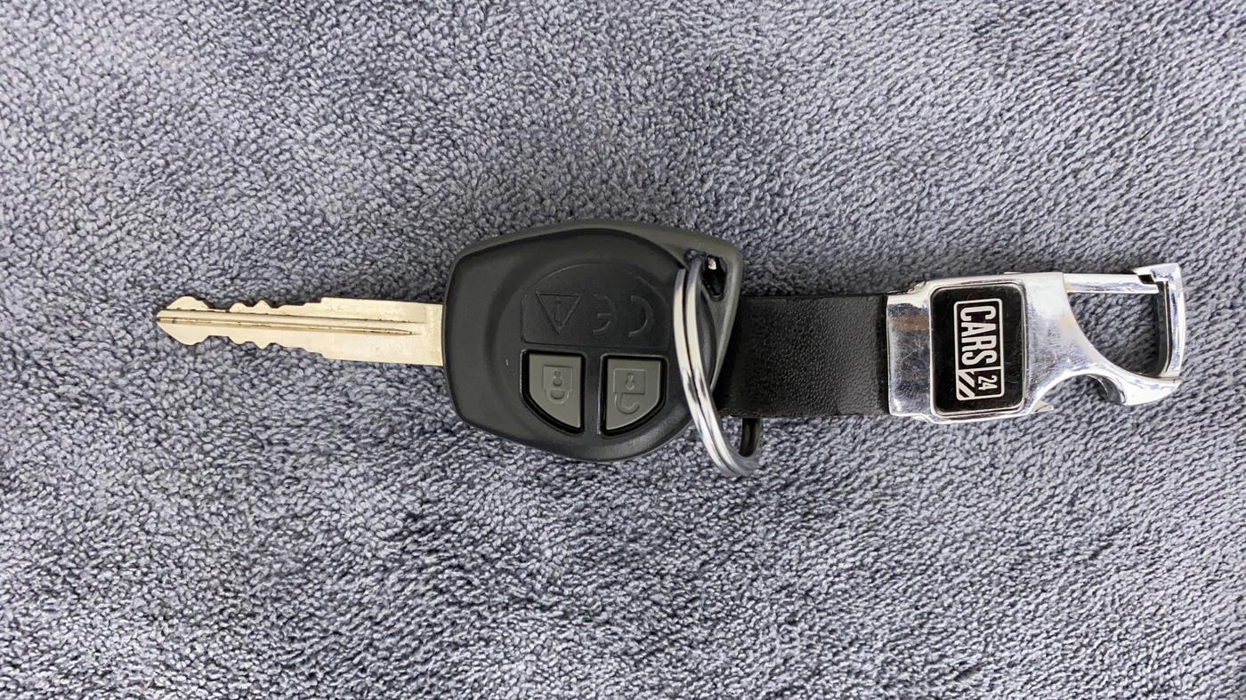 2019 Maruti Baleno DELTA PETROL 1.2, Petrol, Manual, 26,337 km, Key Close Up