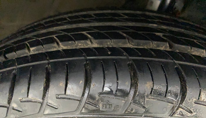 2019 Maruti Baleno DELTA PETROL 1.2, Petrol, Manual, 26,337 km, Right Front Tyre Tread