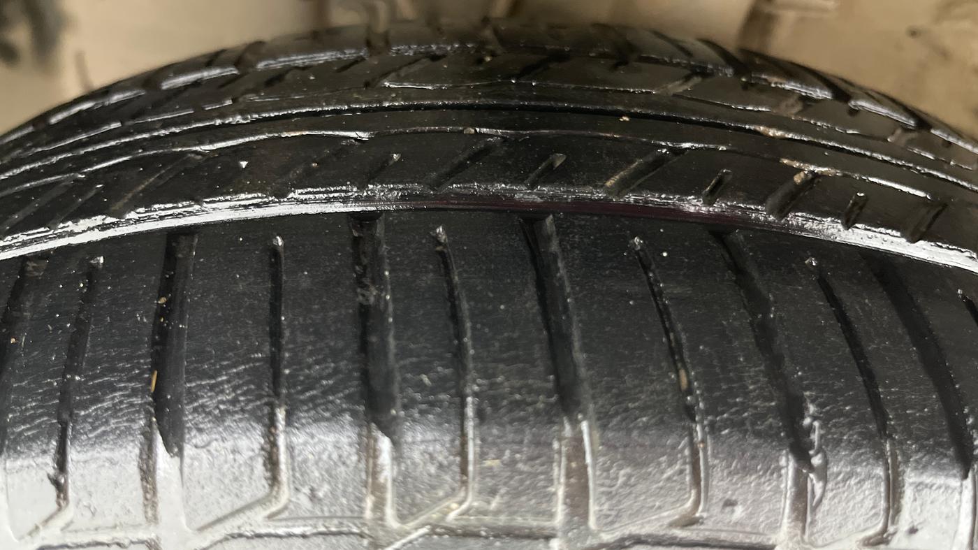 2018 Nissan Micra XV CVT, Petrol, Automatic, 36,059 km, Left Front Tyre Tread