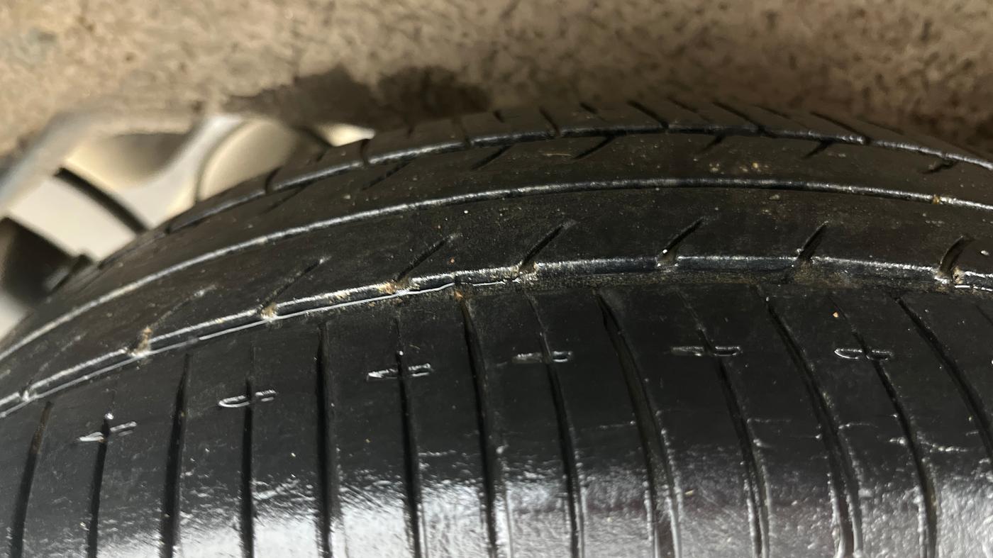 2018 Nissan Micra XV CVT, Petrol, Automatic, 36,059 km, Left Rear Tyre Tread