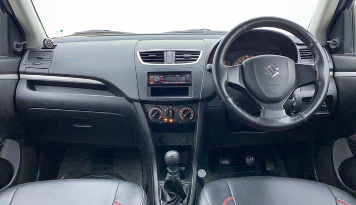 2017 Maruti Swift LXI (O), Petrol, Manual, 34,670 km, Dashboard