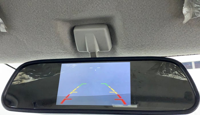 2017 Maruti Swift LXI (O), Petrol, Manual, 34,670 km, IRVM Reverse Camera