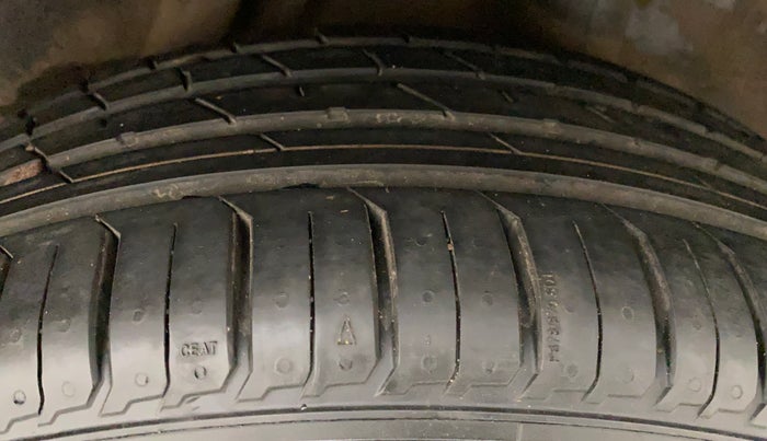 2017 Honda City 1.5L I-VTEC ZX CVT, Petrol, Automatic, 32,818 km, Left Rear Tyre Tread