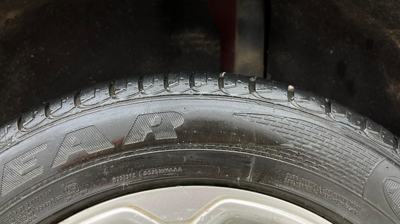 2020 Ford Ecosport TITANIUM + 1.5L PETROL AT, Petrol, Automatic, 40,269 km, Left Rear Tyre Tread