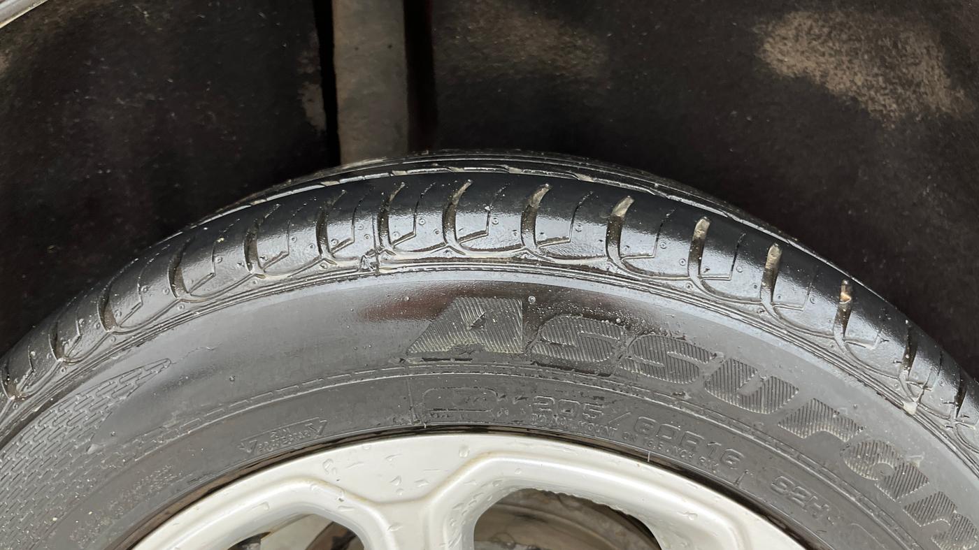 2020 Ford Ecosport TITANIUM + 1.5L PETROL AT, Petrol, Automatic, 40,269 km, Right Rear Tyre Tread