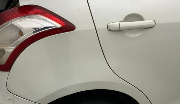 2017 Maruti Swift VXI, Petrol, Manual, 47,727 km, Right quarter panel - Minor scratches