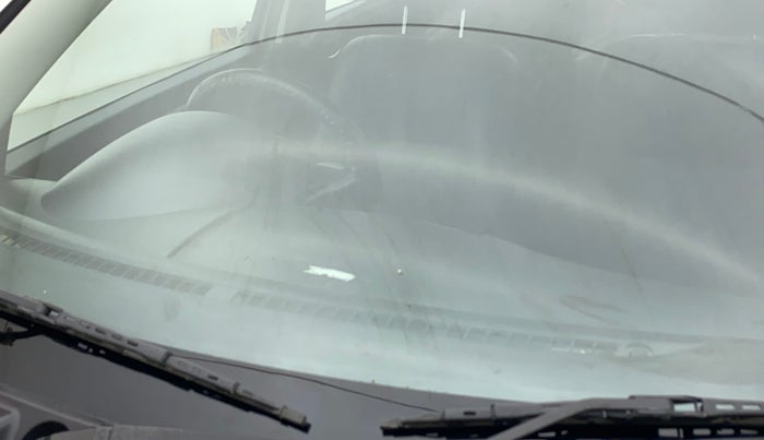 2017 Maruti Swift VXI, Petrol, Manual, 47,727 km, Front windshield - Minor spot on windshield