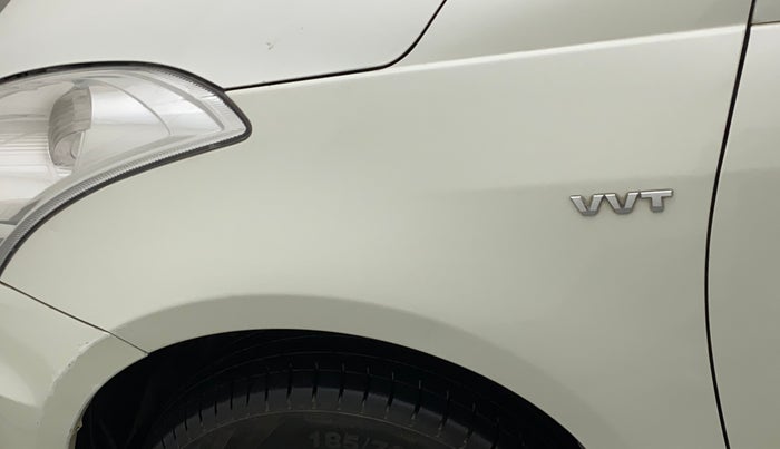 2017 Maruti Swift VXI, Petrol, Manual, 47,727 km, Left fender - Minor scratches