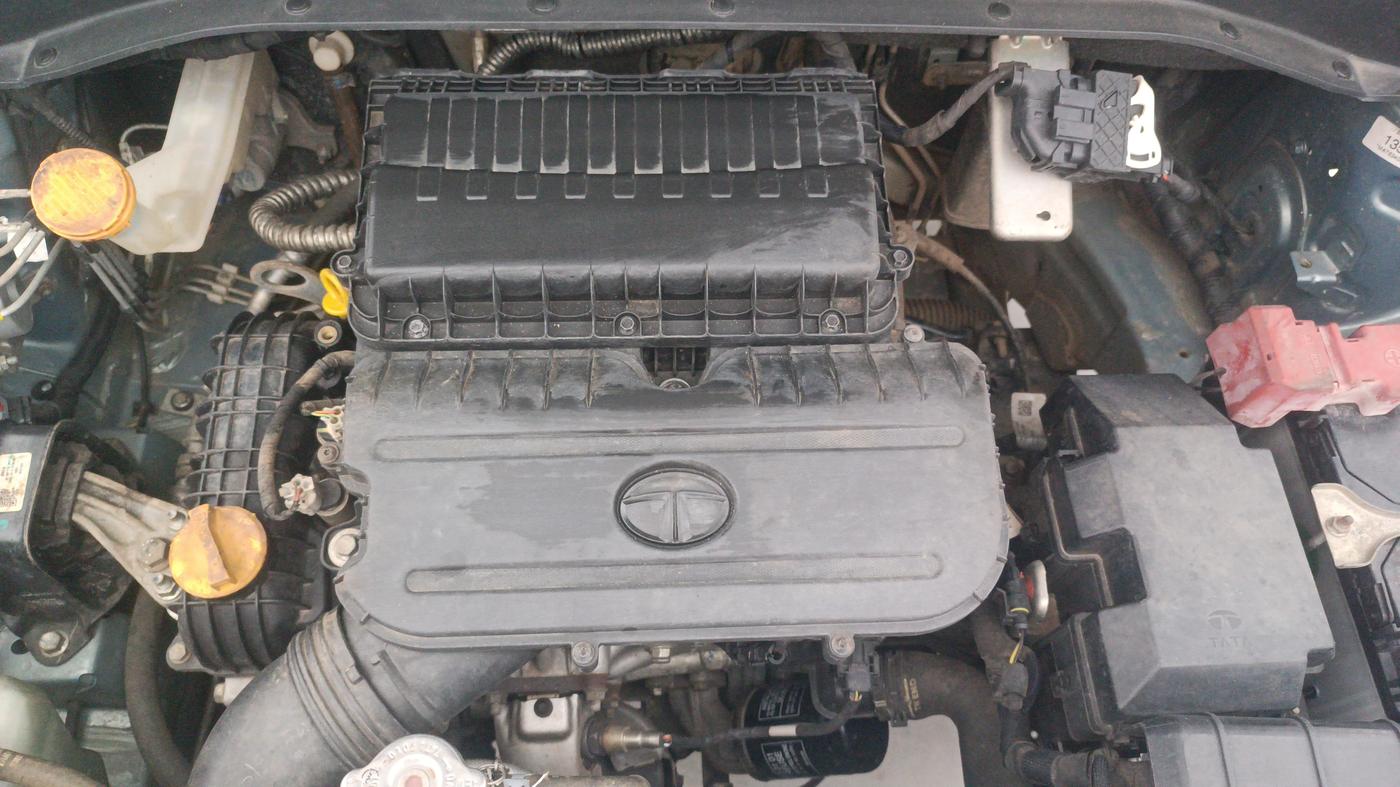 2022 Tata PUNCH ACCOMPLISHED MT, Petrol, Manual, 87,278 km, Engine View