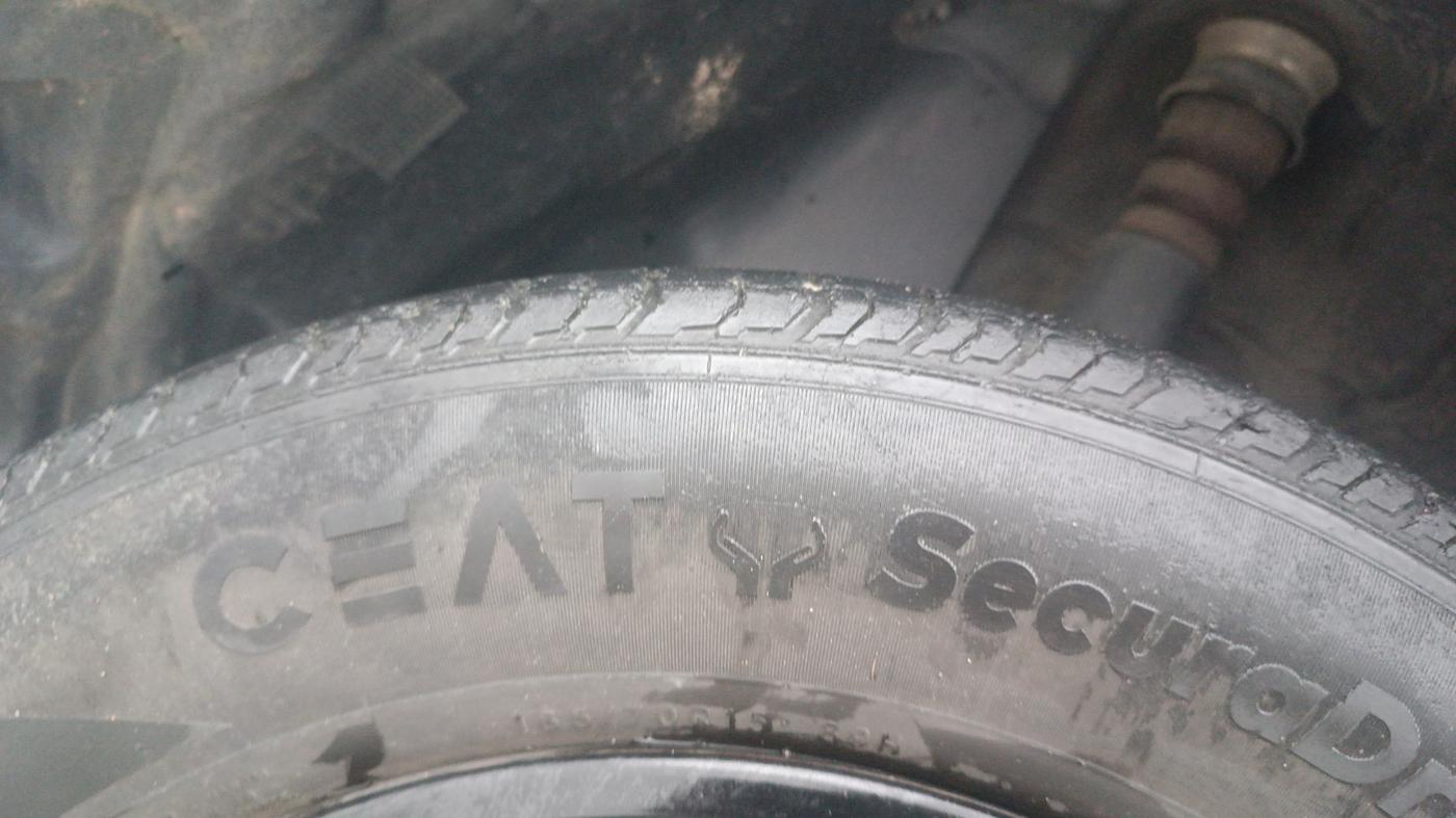 2022 Tata PUNCH ACCOMPLISHED MT, Petrol, Manual, 87,278 km, Right Rear Tyre Tread