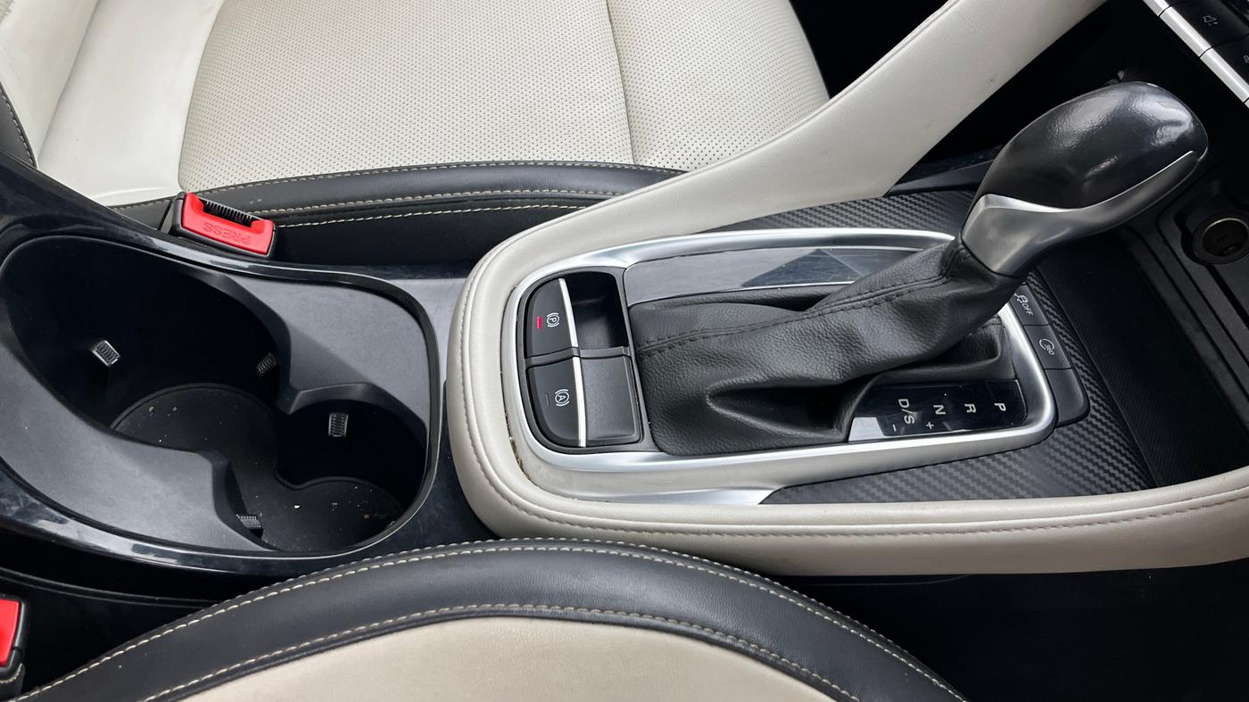 2021 MG ASTOR SAVVY 1.5 CVT, Petrol, Automatic, 42,141 km, Gear Lever