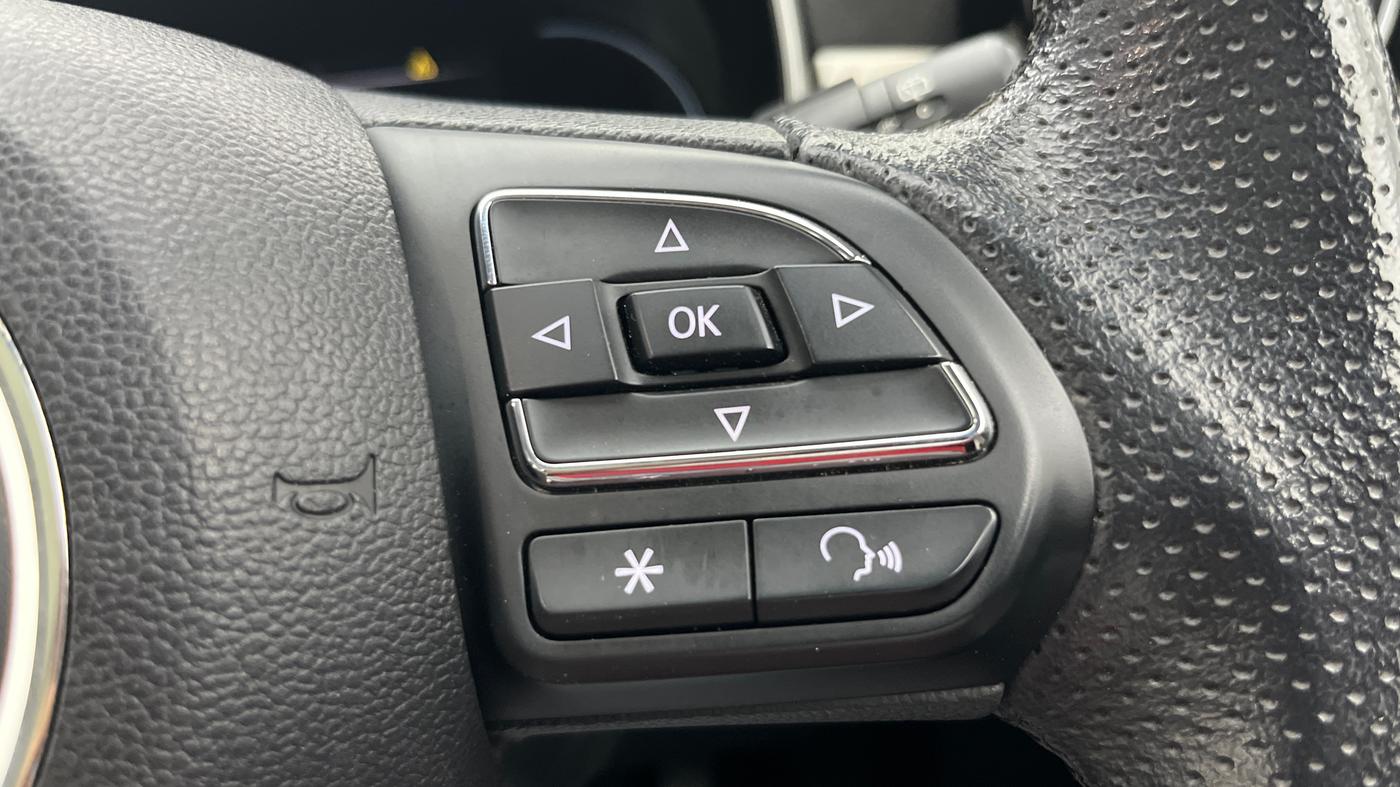 2021 MG ASTOR SAVVY 1.5 CVT, Petrol, Automatic, 42,141 km, Adaptive Cruise Control