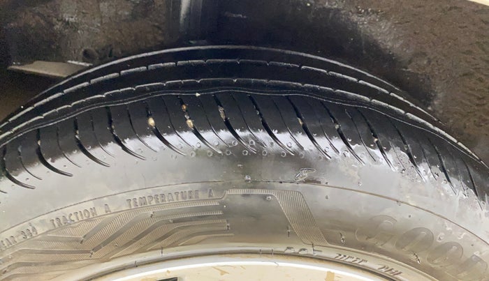 2018 Honda Jazz 1.2L I-VTEC V, Petrol, Manual, 73,288 km, Right Rear Tyre Tread