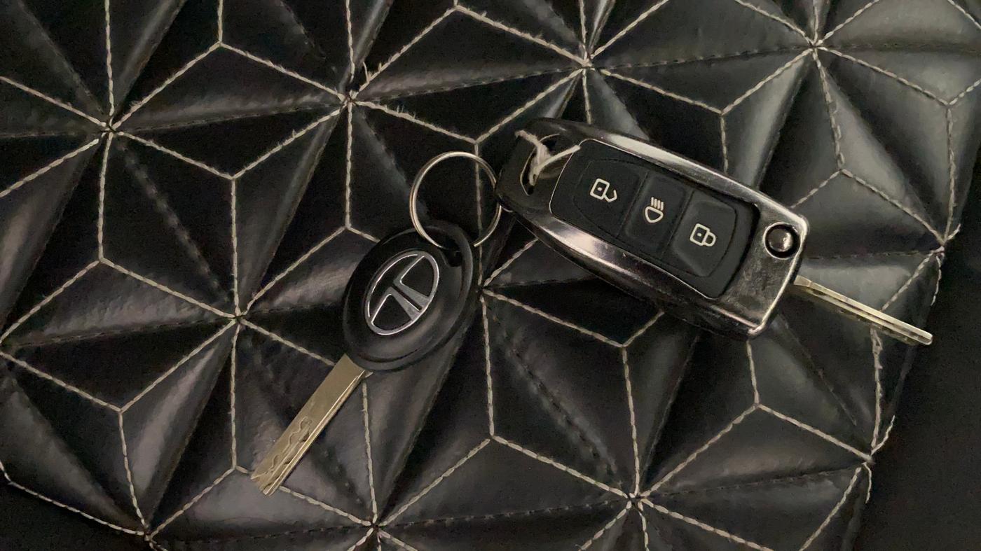 2022 Tata NEXON XZ PETROL, Petrol, Manual, 23,082 km, Key Close Up