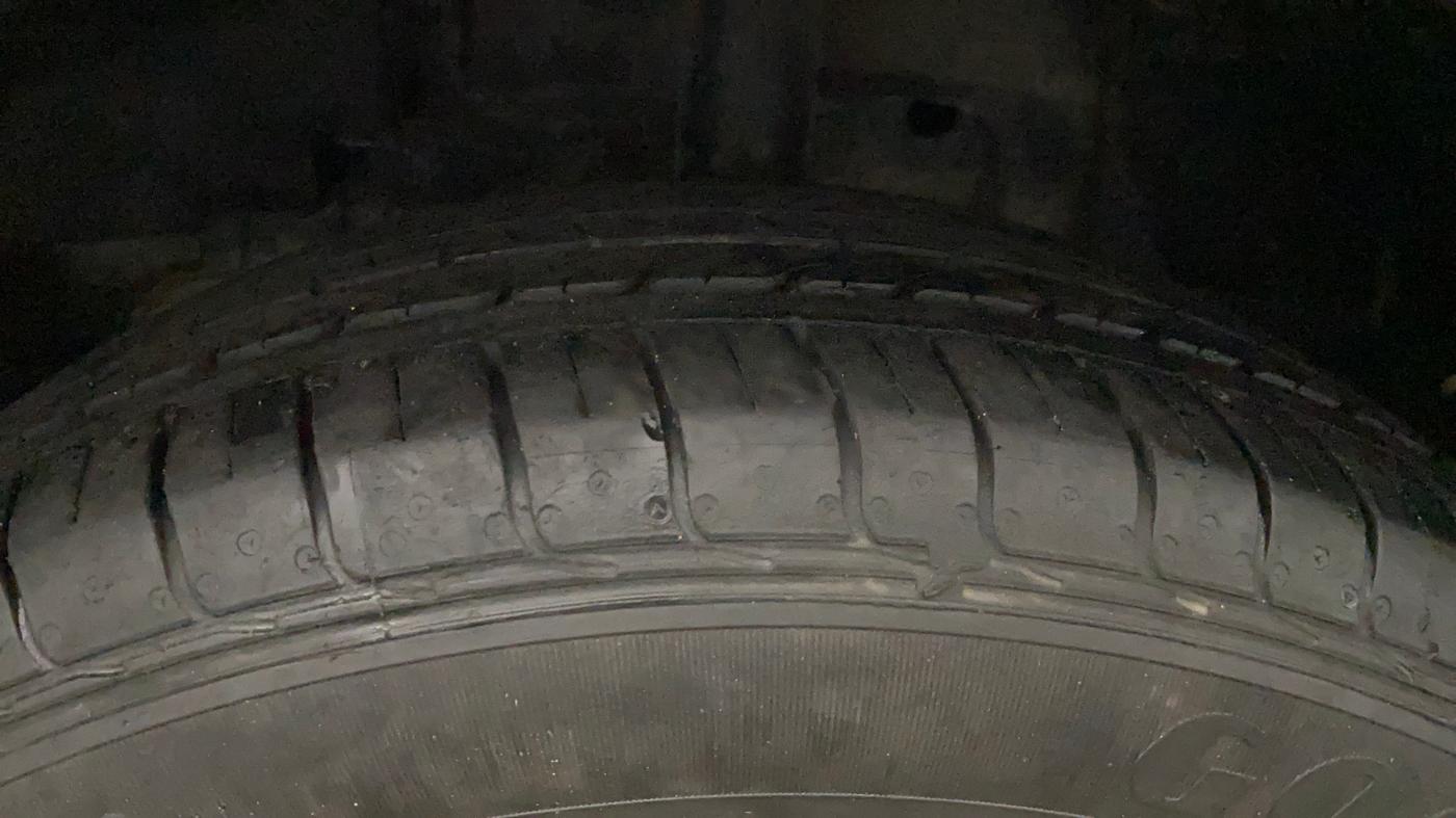 2022 Tata NEXON XZ PETROL, Petrol, Manual, 23,082 km, Left Front Tyre Tread