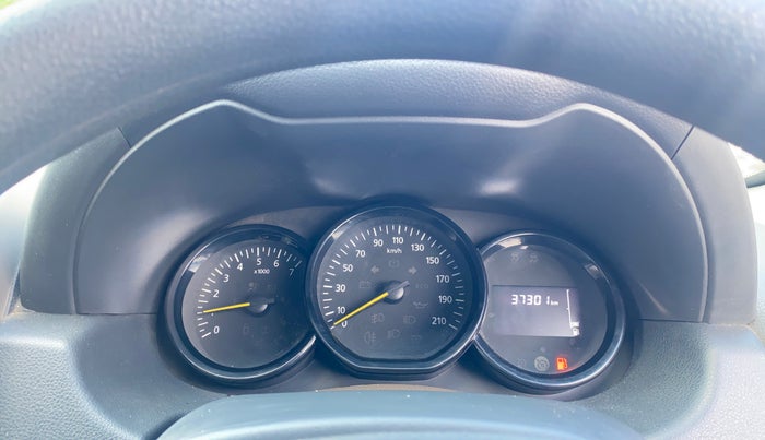 2017 Renault Duster 85 PS RXE DIESEL, Diesel, Manual, 37,290 km, Odometer Image