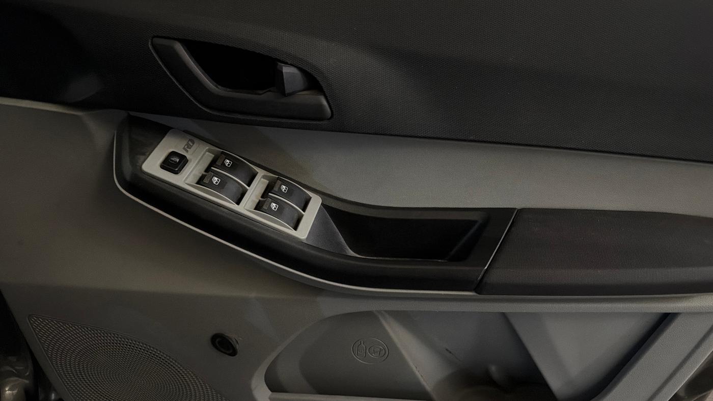 2021 Tata Tiago XM CNG, CNG, Manual, 51,718 km, Driver Side Door Panels Control