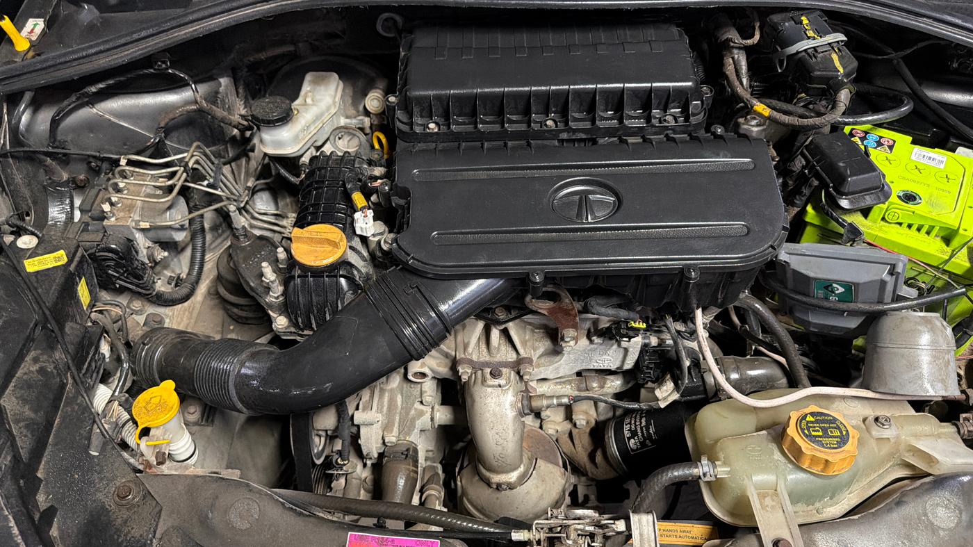 2021 Tata Tiago XM CNG, CNG, Manual, 51,718 km, Engine View - Right