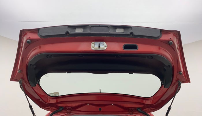 2014 Maruti Swift VXI, Petrol, Manual, 90,492 km, Boot Door Open